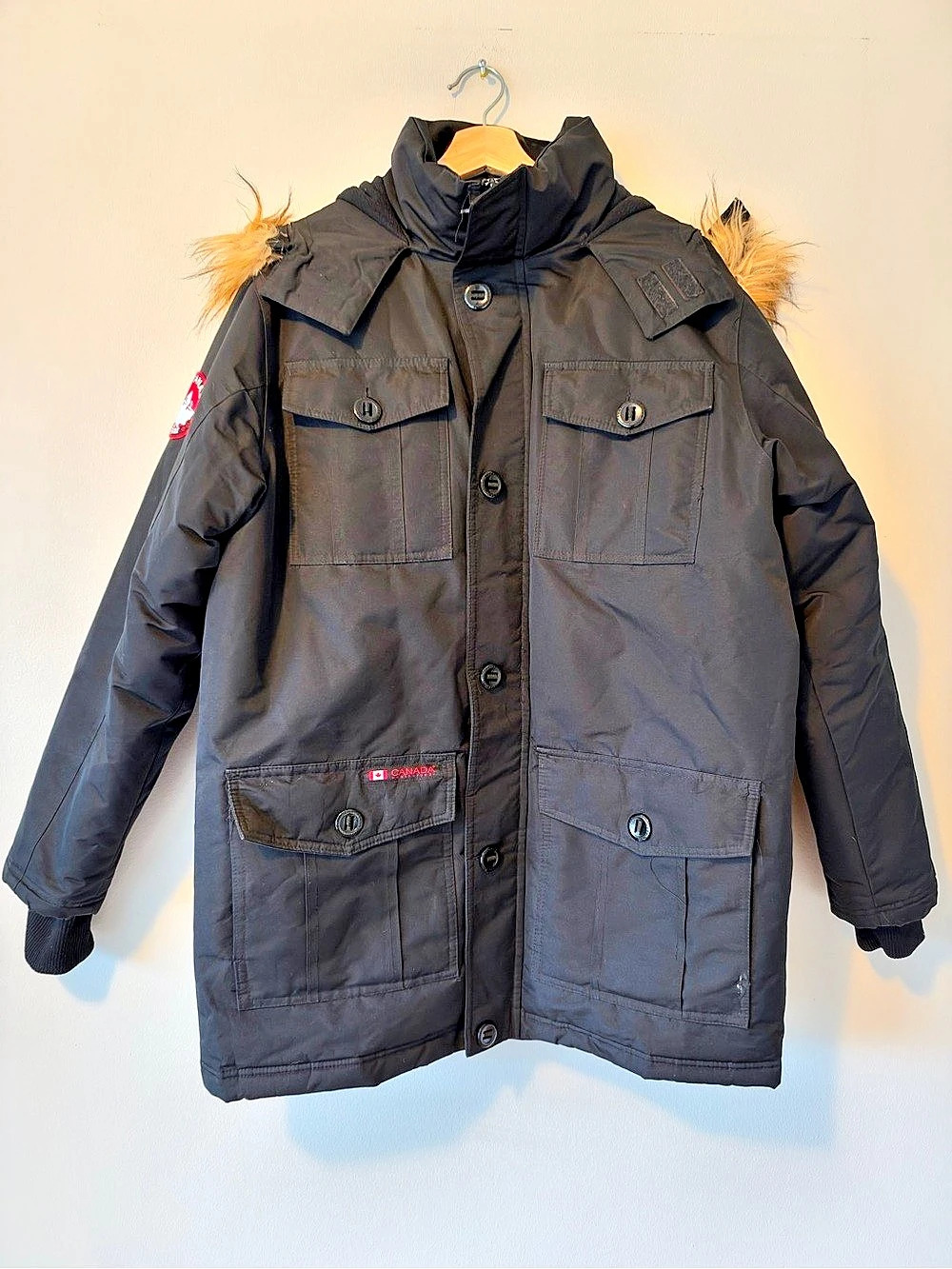 Canada  Weather Gear  Black Parka Like New